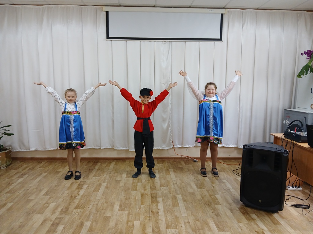 2.1М